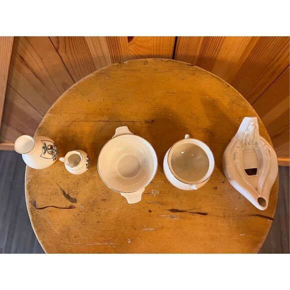 Vintage W.H. Goss Crested China lot of 5 - Picture 5 of 12